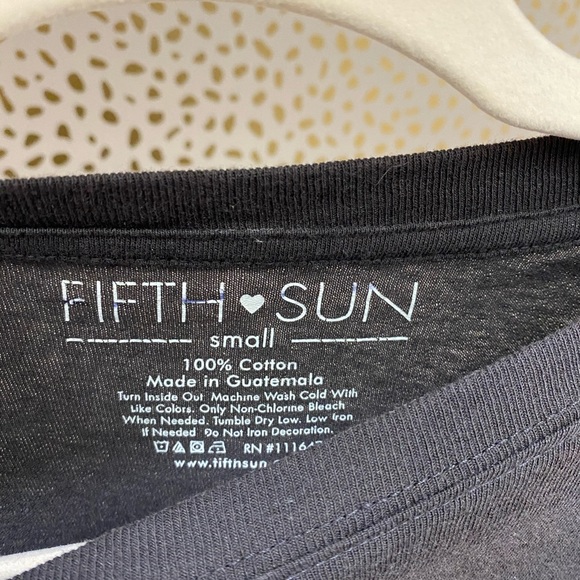 Closet Cleanout✨ Fifth Sun Fall Shirt (Size S) - Picture 2 of 3
